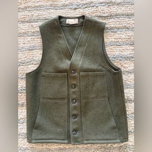 Filson MACKINAW WOOL VEST in Forest Green 38(S)